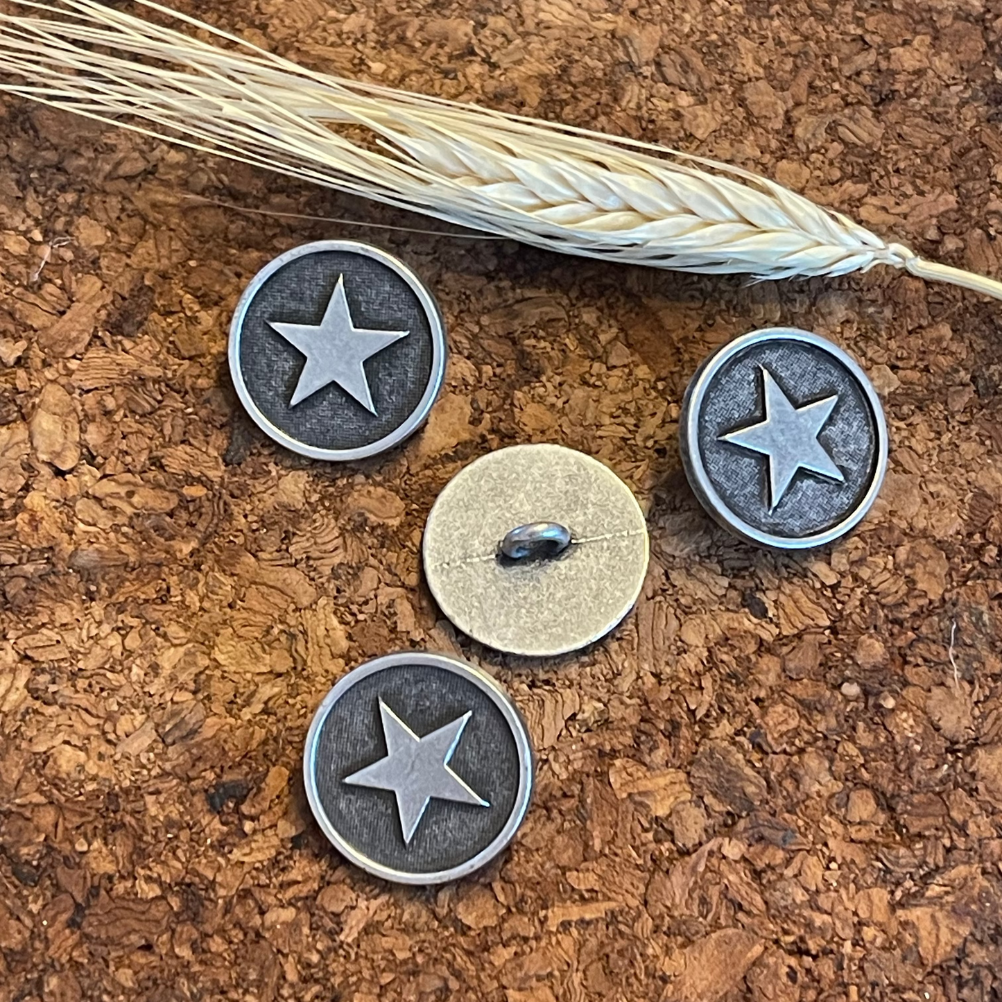 Bouton rond métal argent étoile 20mm
