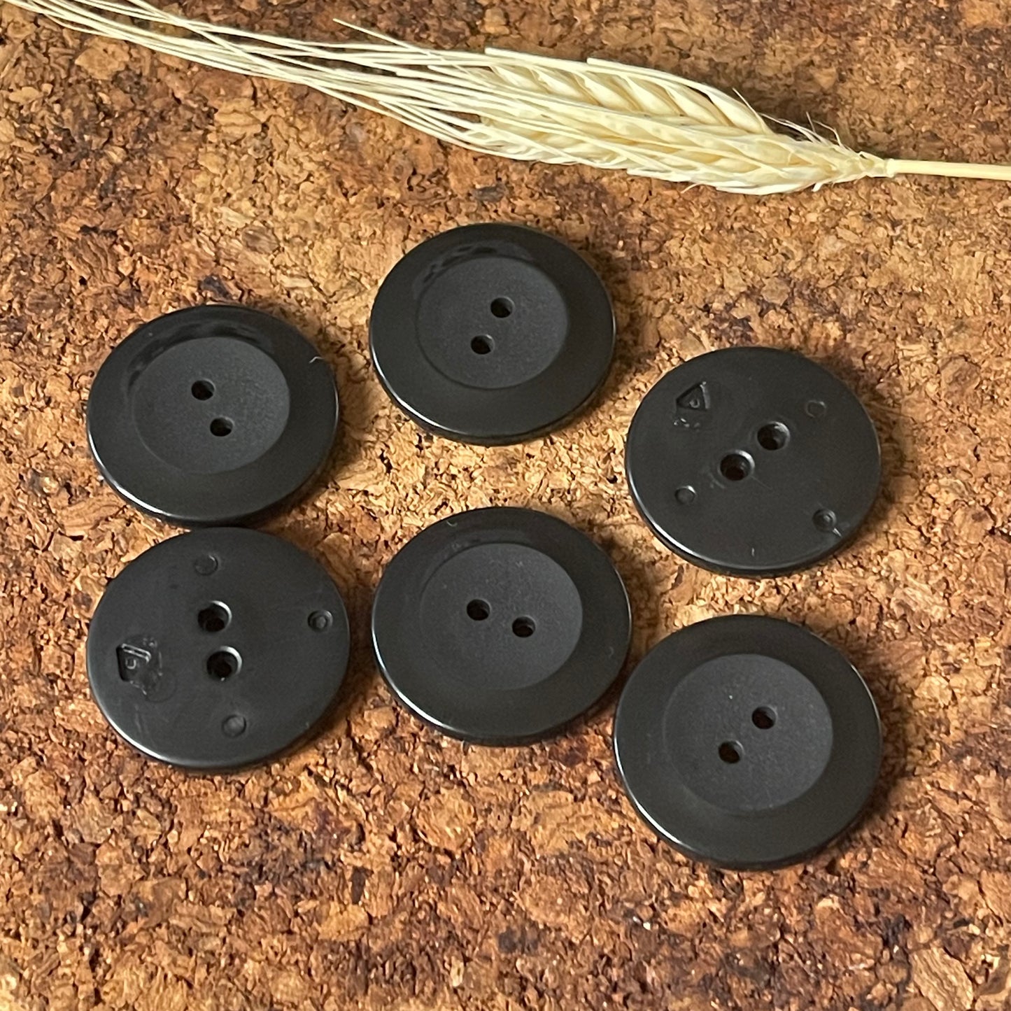 Bouton rond noir 27mm