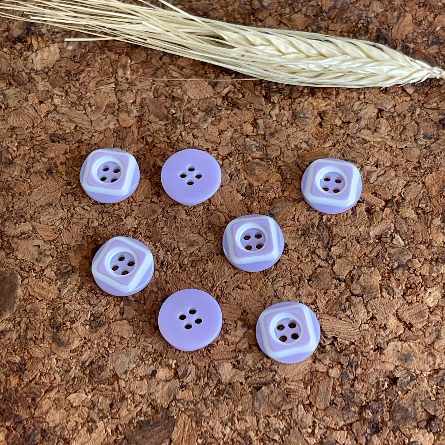 Bouton rond violet 12mm 4 trous