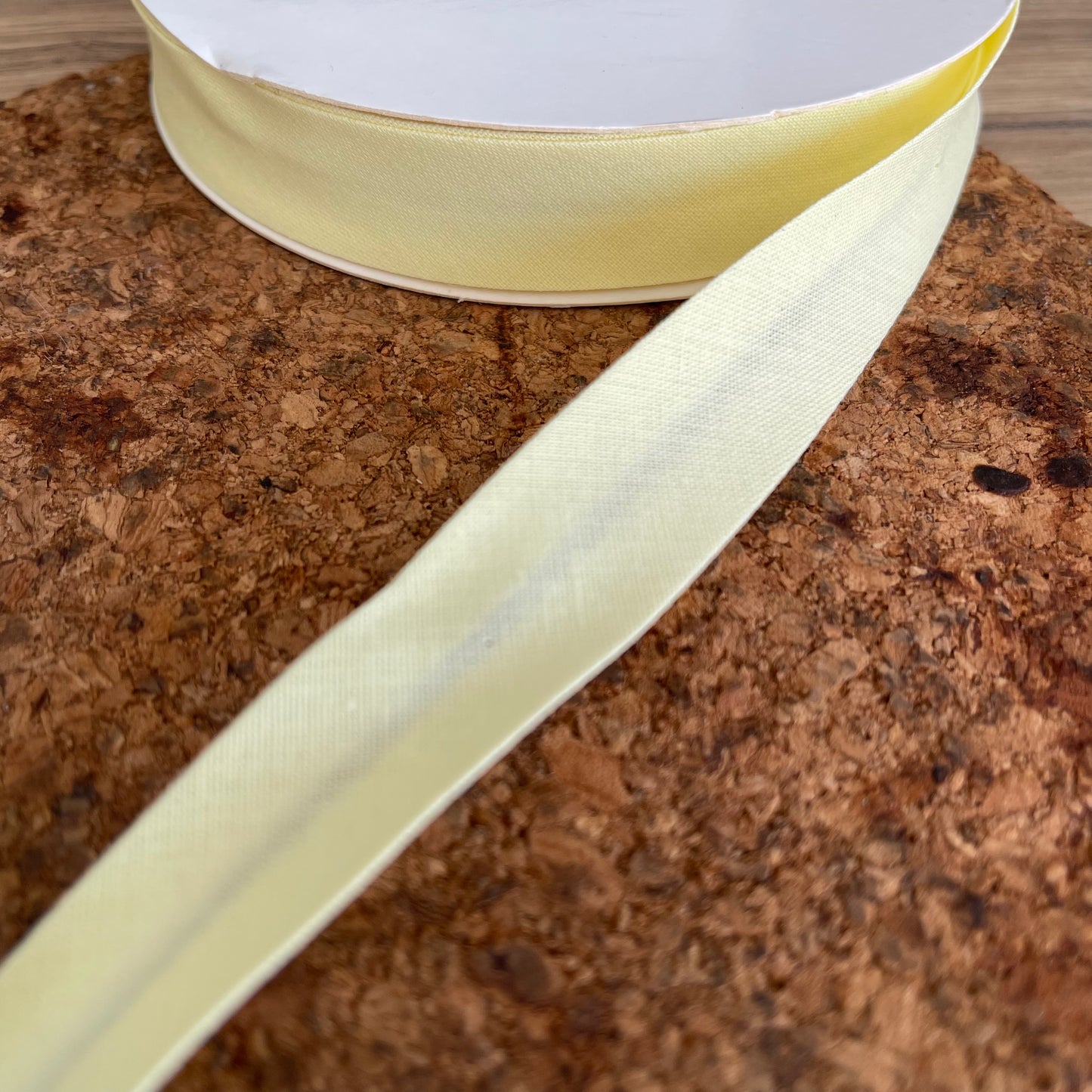 Biais uni jaune yellow replié 20mm