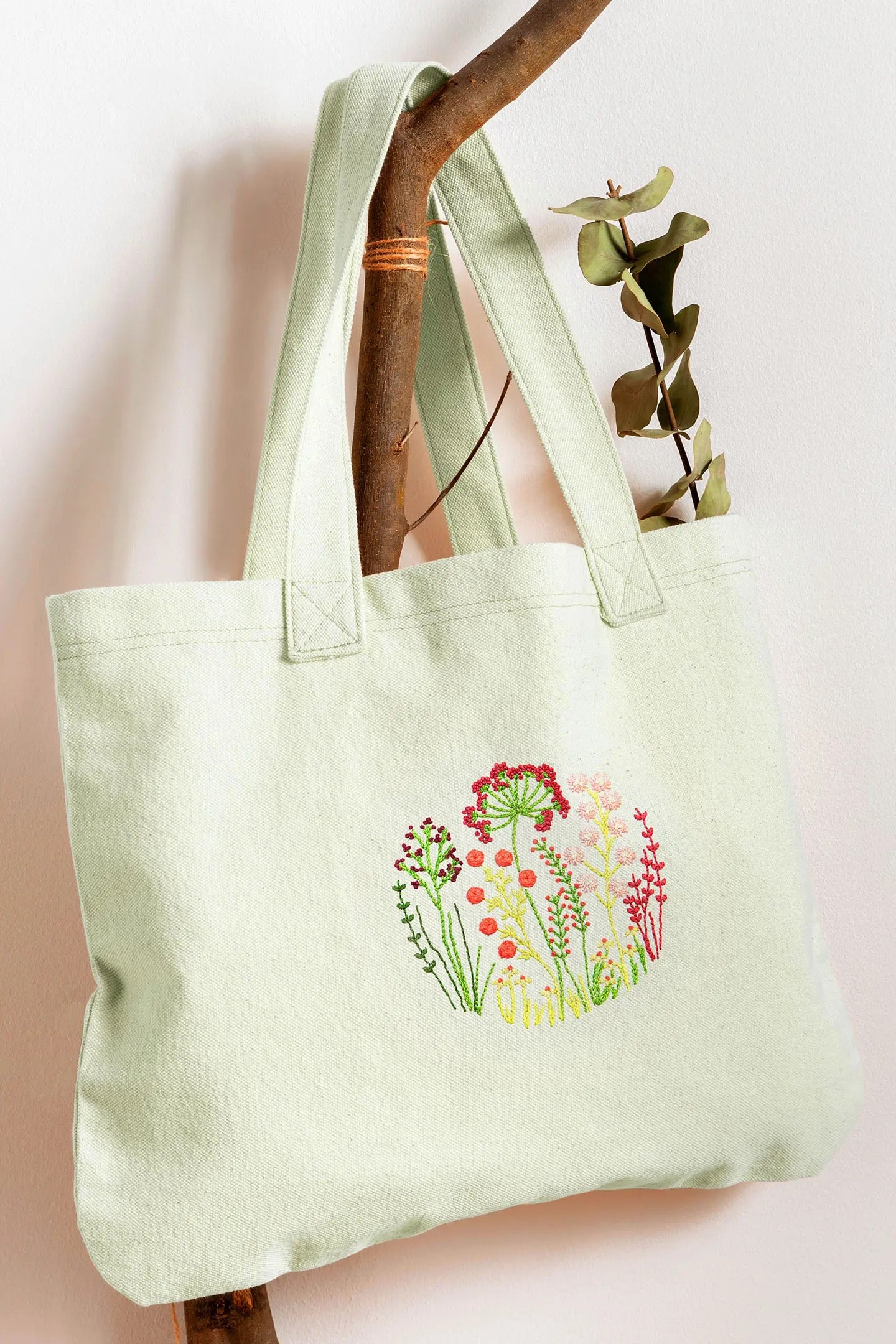 DMC Broderie - Floral et végétal