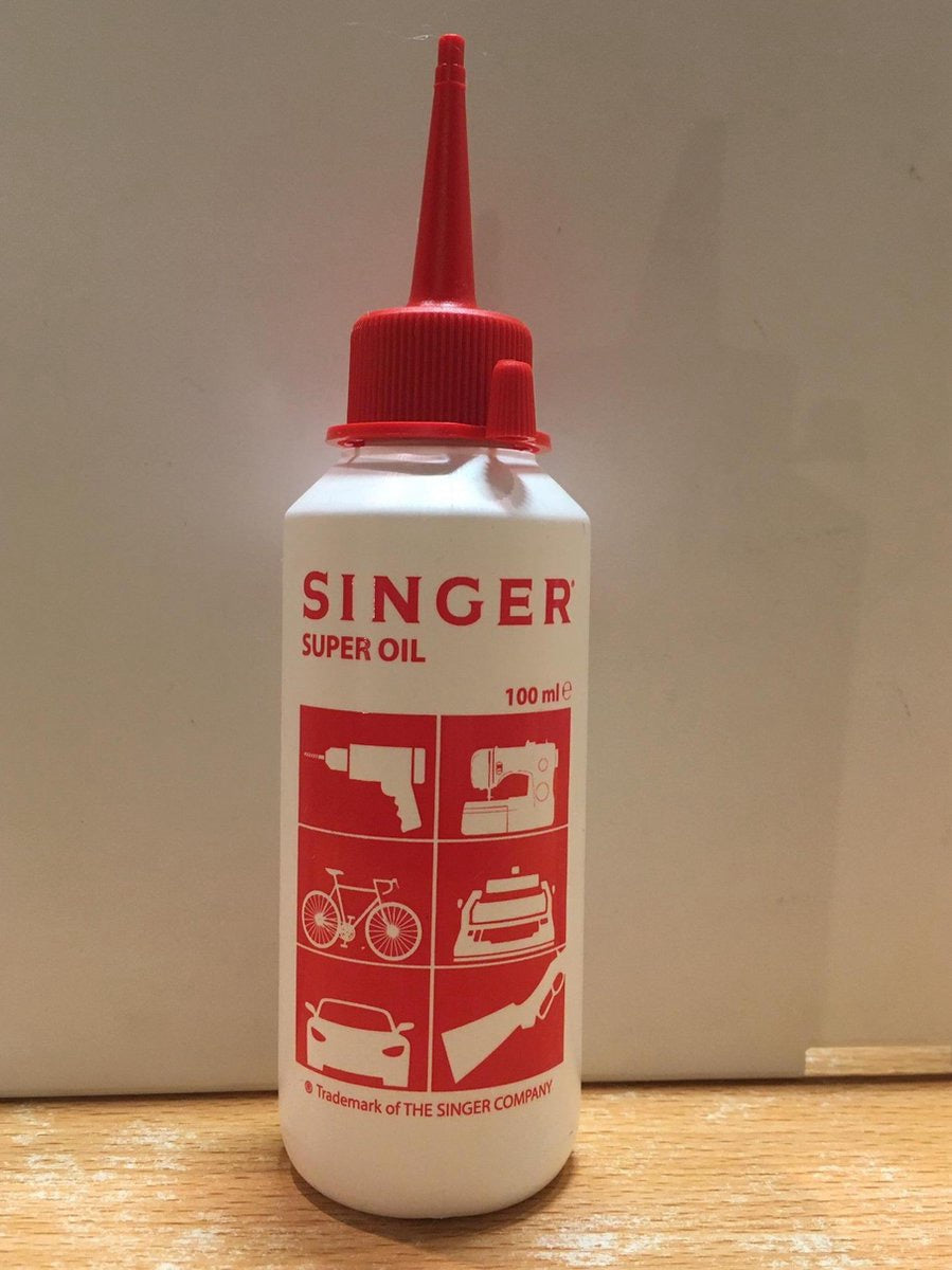 Huile pour machine à coudre - Singer