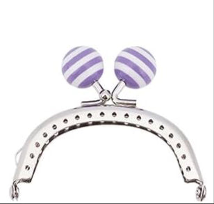 Fermoir mauve et blanc