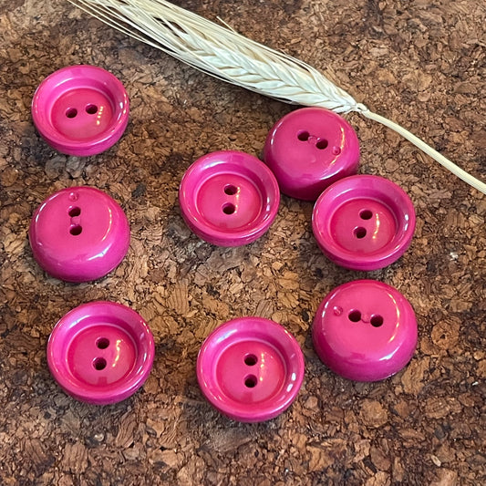 Bouton bord haut rond rose fuchsia 22mm