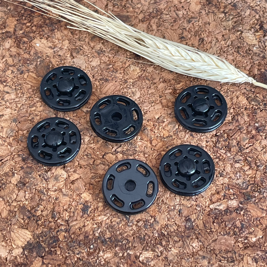 Bouton pression à coudre invisible noir 21mm