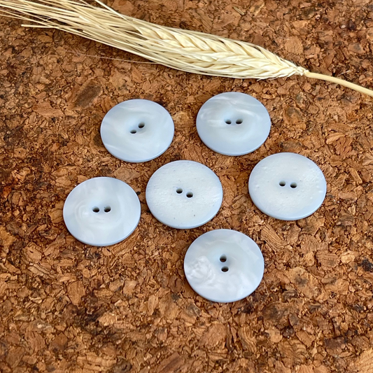 Bouton rond bleu clair nacré 20mm 2 trous