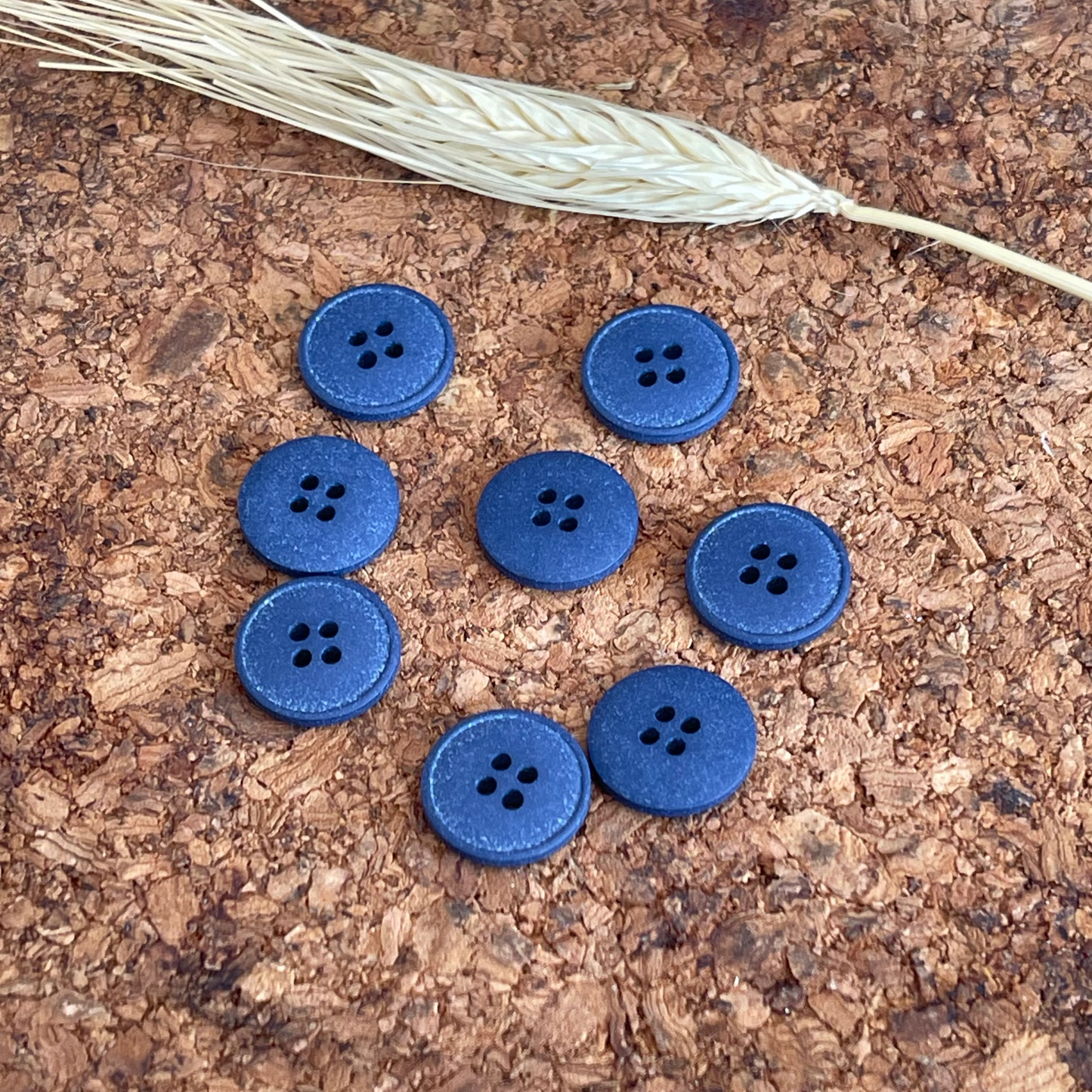 Bouton rond bleu marine 15mm 4 trous