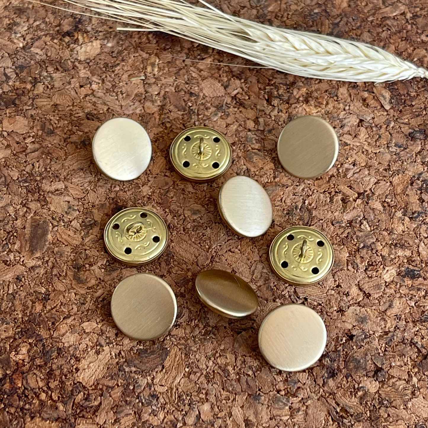 Bouton métal or 15mm