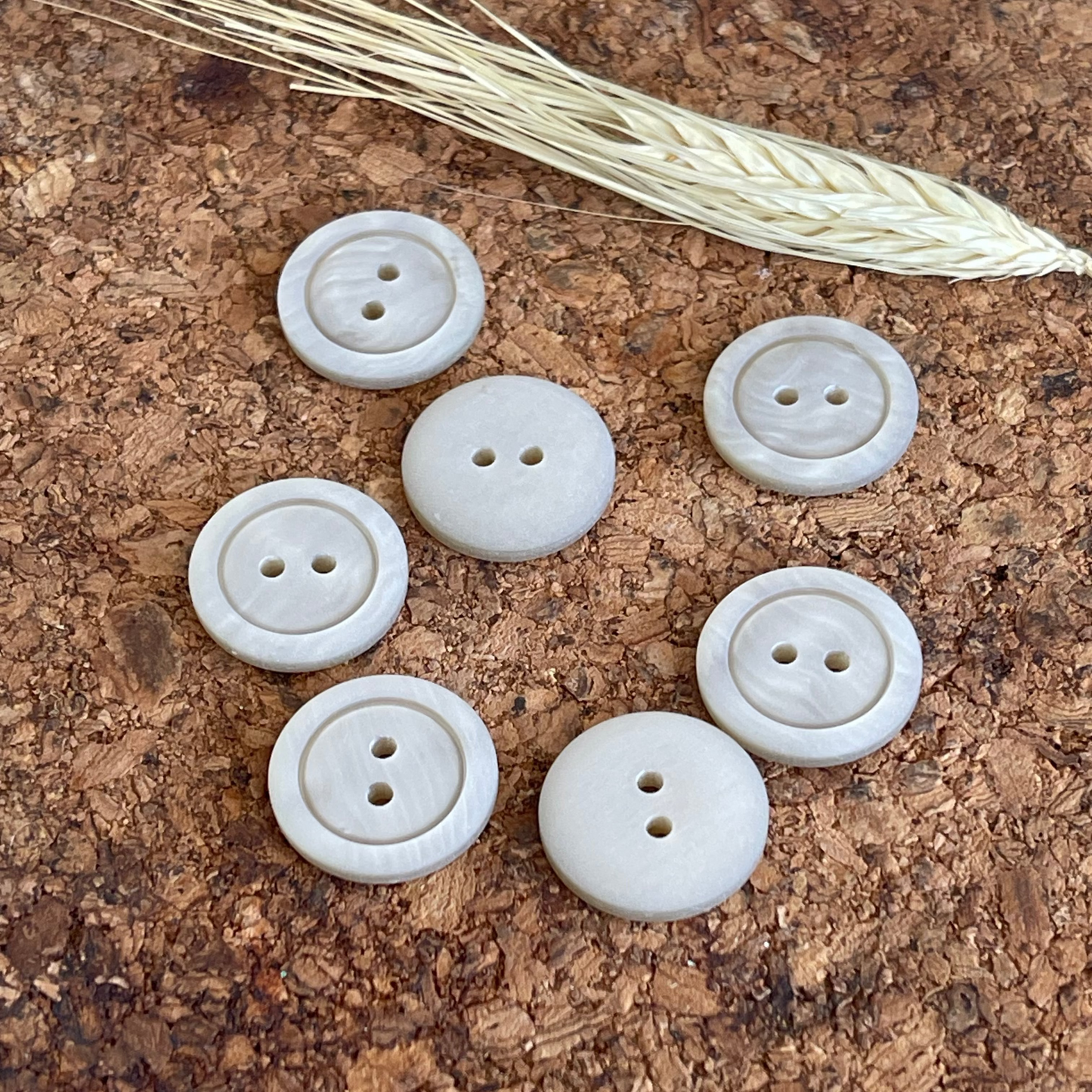 Bouton sable marbré rond - 20 mm - 2 trous