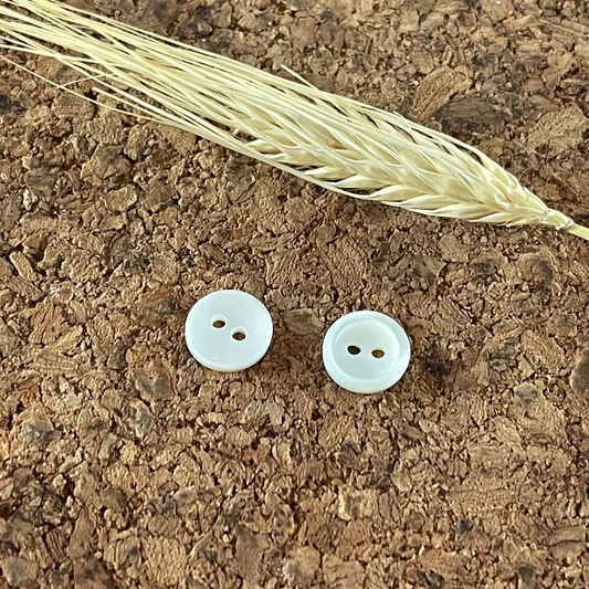 Bouton nacré 2 trous 11mm blanc
