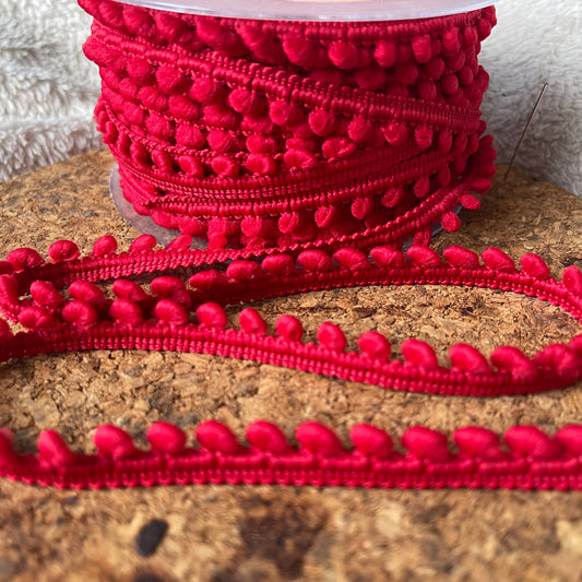 Galon mini pompons rouge grenade 6mm