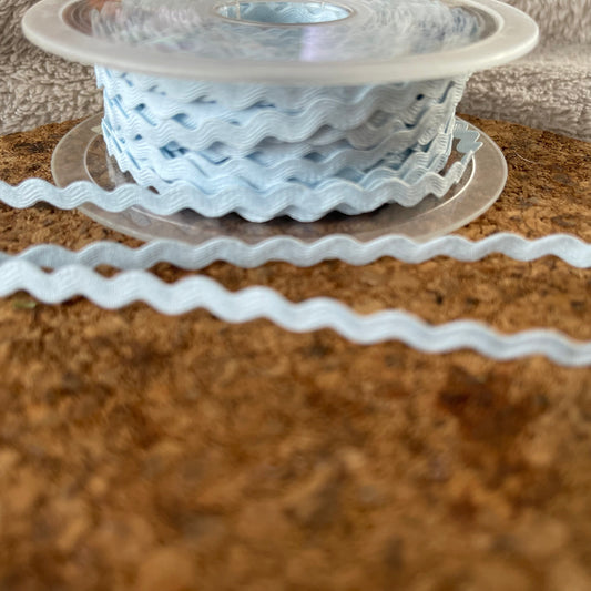 Serpentine / croquet bleu ciel 10mm