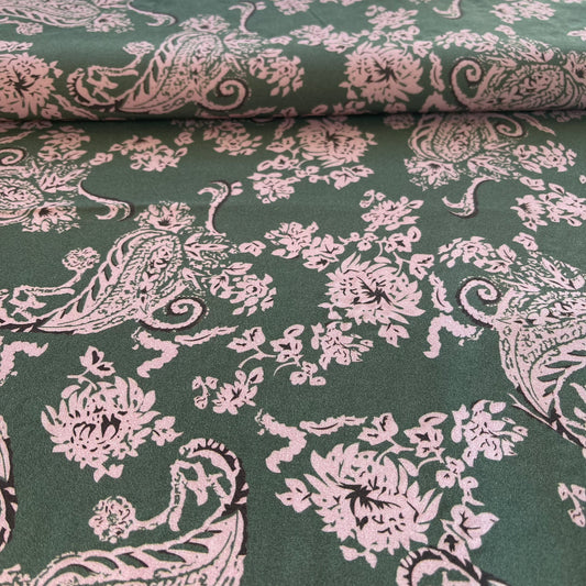 Viscose - Fond vert avec motifs de fleurs roses - à la Ville