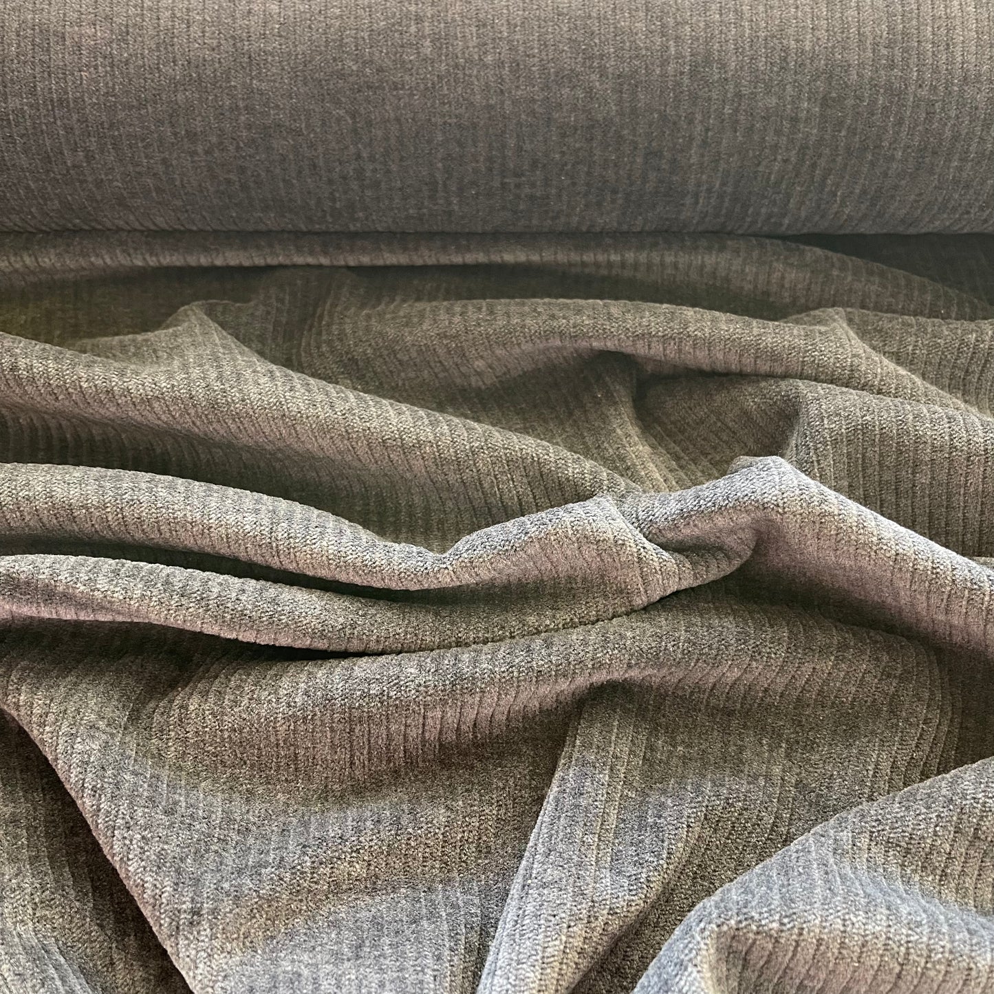 Velours côtelé Nicki Charbon STRETCH