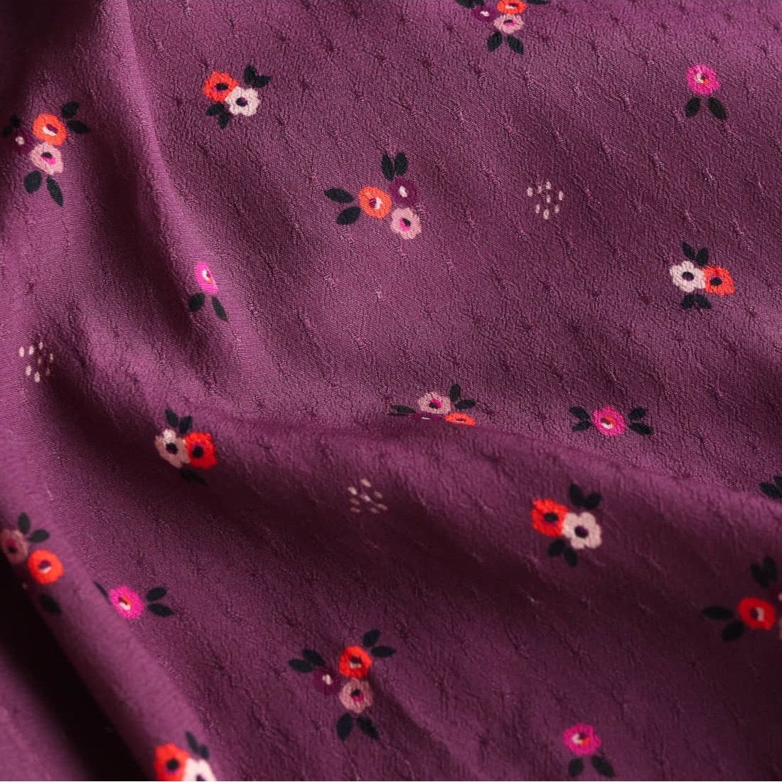 Crêpe de viscose plumetis Rêverie - Lise Tailor